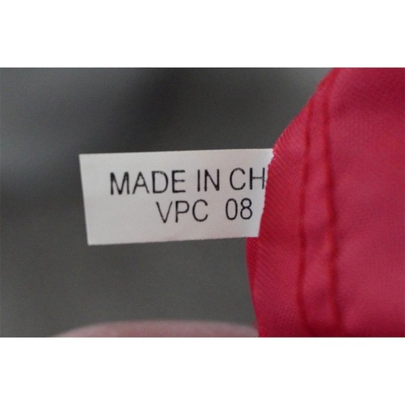 Marlboro Unlimited Red Nylon Drawstring Bag Pouch Travel Gear MCS88848 - Picture 7 of 8